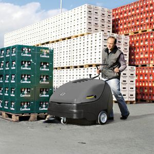 Barredora de pisos industrial KM 85/50 W de Karcher