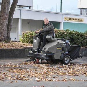 Barredora de pisos hombre a bordo KM 105/100 R BP Pack de Karcher